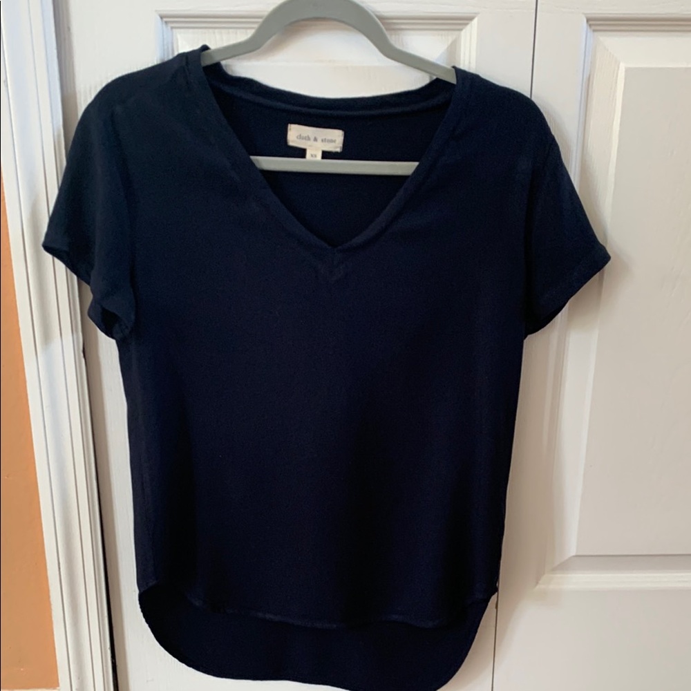 Cloth & Stone Navy V-Neck Short Sleeve Top